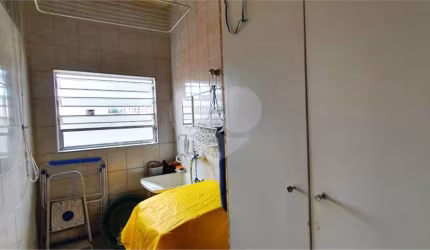 Casa com 3 quartos à venda na Rua Nemésio Ramos Figueira, 50, Vila Pedra Branca, São Paulo, 180 m2 por R$ 943.000