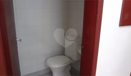 Sala comercial para alugar na Rua João Moura, 647, Pinheiros, São Paulo, 55 m2 por R$ 4.000