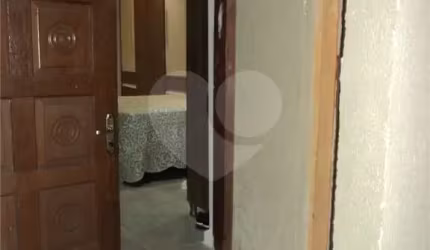 Casa com 3 quartos à venda na Avenida Dezenove de Fevereiro, 335, Km 18, Osasco, 180 m2 por R$ 610.000