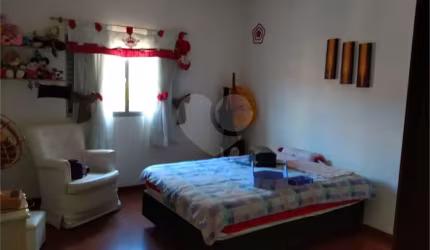 Casa com 4 quartos à venda na Rua Padre Nogueira Lopes, 143, Vila Pereira Barreto, São Paulo, 232 m2 por R$ 850.000