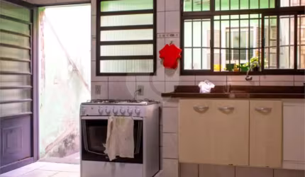 Casa com 2 quartos à venda na Rua Vitória Perpétua, 148, Santana, São Paulo, 120 m2 por R$ 650.000