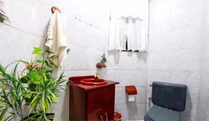 Casa com 3 quartos à venda na Rua Cônego Ladeira, 390, Vila Mazzei, São Paulo, 239 m2 por R$ 1.600.000