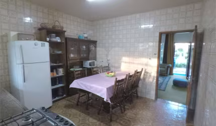 Casa com 4 quartos à venda na Rua Ermelinda Meletti Teldeschi, 125, Jardim Guarapiranga, São Paulo, 248 m2 por R$ 2.100.000