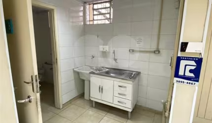 Ponto comercial para alugar na Avenida Corifeu de Azevedo Marques, 5725, Vila Lageado, São Paulo, 250 m2 por R$ 13.000