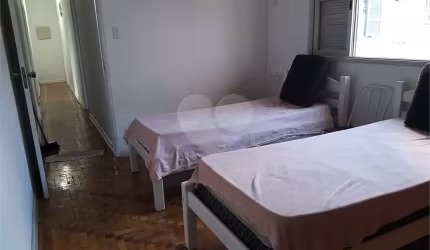 Casa com 4 quartos à venda na Rua Oswaldo Cruz, 379, Boqueirão, Santos, 200 m2 por R$ 1.277.000
