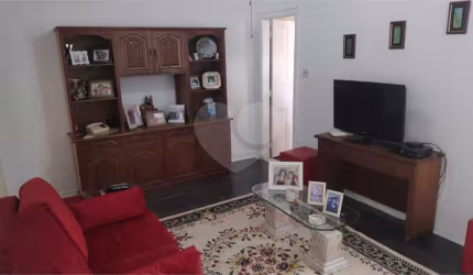 Casa com 3 quartos à venda na Rua Ênio Voss, 59, Parada Inglesa, São Paulo, 100 m2 por R$ 650.000