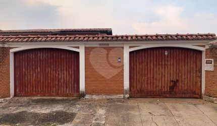 Casa com 2 quartos à venda na Avenida Doutor Carlos Botelho, 3505, Vila Deriggi, São Carlos, 312 m2 por R$ 750.000