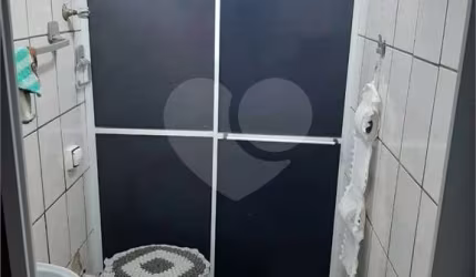 Casa com 3 quartos à venda na Rua Juvenal de Oliveira, 78, Jardim Oliveira, Guarulhos, 128 m2 por R$ 300.000