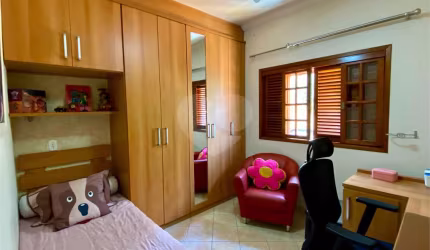 Casa com 3 quartos à venda na Rua Ibaial, 56, Chácara do Vovô, Guarulhos, 126 m2 por R$ 640.000