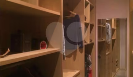 Casa com 3 quartos à venda na Rua Fructuoso Viana, 136, Horto Florestal, São Paulo, 220 m2 por R$ 850.000
