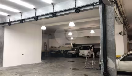 Prédio para alugar na Rua Ribeiro de Morais, 211, Vila Albertina, São Paulo, 1000 m2 por R$ 55.000