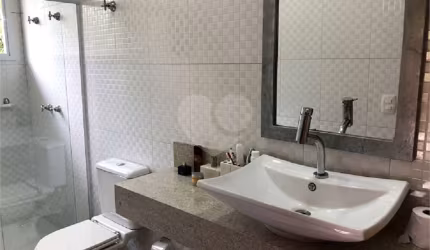 Casa em condomínio fechado com 4 quartos à venda na Rua Dorival Caymmi, 392, Chácaras São Carlos, Cotia, 586 m2 por R$ 3.800.000