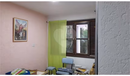 Casa com 5 quartos à venda na Rua Belmira Vaz, 81, Vila Romero, São Paulo, 293 m2 por R$ 1.350.000