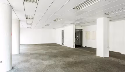 Casa comercial à venda na Rua Dom José de Barros, 264, República, São Paulo, 441 m2 por R$ 2.000.000