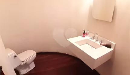 Casa com 3 quartos à venda na Rua Terceiro-Sargento-Aeronáutica Clério Bortolo, 91, Jardim Santa Mena, Guarulhos, 250 m2 por R$ 1.800.000