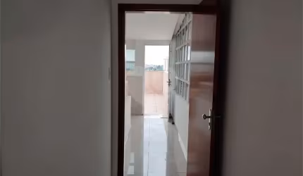 Casa com 4 quartos à venda na Rua Vitor de Queiroz Matos, 89, Parque São Lucas, São Paulo, 211 m2 por R$ 800.000