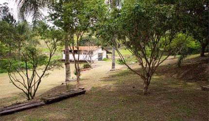 Chácara / sítio com 2 quartos à venda na Estrada Romão Dias de Goes, 2651, Jardim Guaçu, São Roque, 450 m2 por R$ 3.400.000