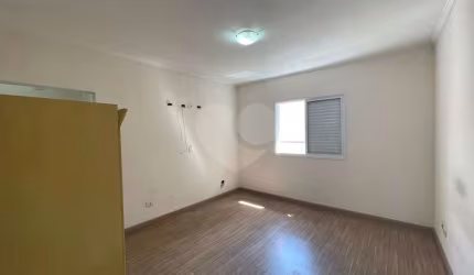 Casa com 3 quartos à venda na Avenida Sílvio Barbosa da Silveira, 338, Jardim Rosa de Franca, Guarulhos, 179 m2 por R$ 650.000