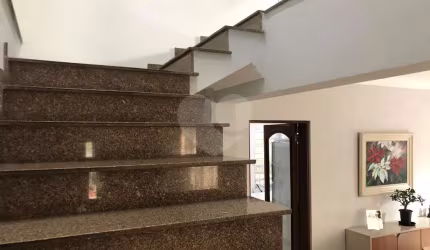 Casa com 3 quartos à venda na Rua Laerte, 65, Vila Mariza Mazzei, São Paulo, 330 m2 por R$ 2.100.000