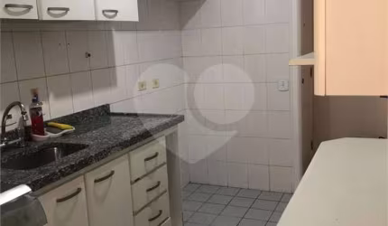 Apartamento com 3 quartos à venda na Rua Juréia, 940, Chácara Inglesa, São Paulo, 74 m2 por R$ 650.000
