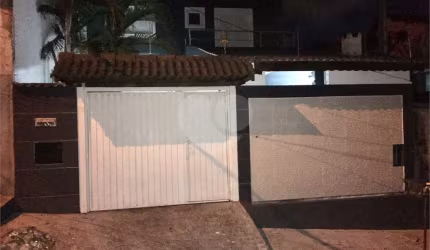 Casa com 3 quartos à venda na Rua Rubelita, 126, Jardim Fazenda Rincão, Arujá, 200 m2 por R$ 850.000