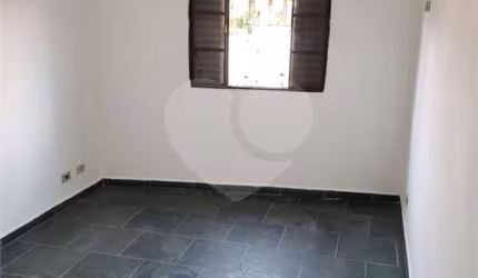 Casa com 4 quartos à venda na Rua Manuel de Arruda Castanho, 401, Vila Tolstoi, São Paulo, 150 m2 por R$ 680.000