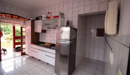 Chácara / sítio com 3 quartos à venda na Rua Caio Prado Júnior, 1201, Vila Darcy Penteado (Mailasqui), São Roque, 1190 m2 por R$ 850.000