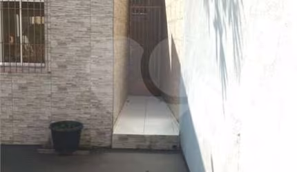 Casa com 3 quartos à venda na Rua Parnaíba Paoliello, 447, Jardim Oriental, São Paulo, 240 m2 por R$ 745.000