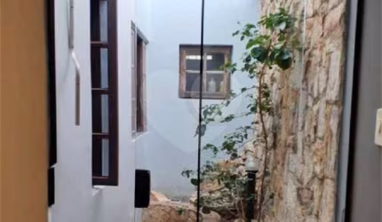 Casa com 4 quartos à venda na Rua Itapitanga, 119, Itaquera, São Paulo, 210 m2 por R$ 1.010.000