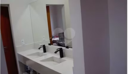 Casa em condomínio fechado com 3 quartos à venda na Estrada Municipal do Roncáglia, 1090, Roncáglia, Valinhos, 176 m2 por R$ 1.500.000