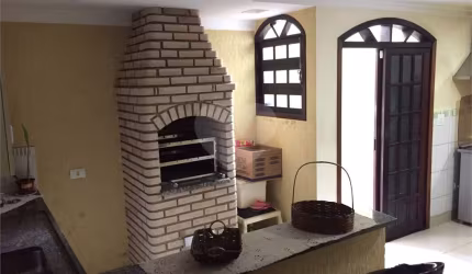Casa com 4 quartos à venda na Rua Doutor Paulo Furtado de Oliveira, 258, Jardim Santa Cruz (Zona Norte), São Paulo, 200 m2 por R$ 890.000
