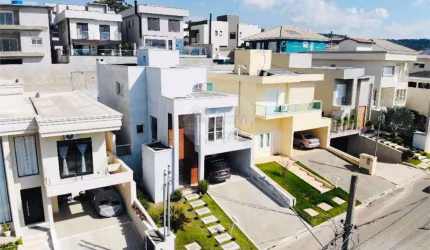 Casa em condomínio fechado com 3 quartos à venda na Rua Sabiá, 1377, Suru, Santana de Parnaíba, 200 m2 por R$ 1.450.000