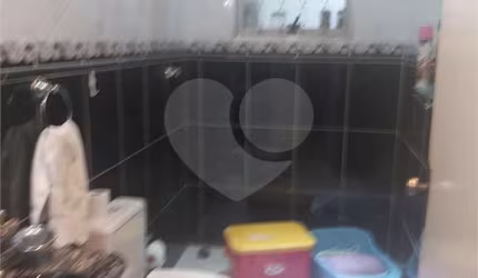 Casa com 3 quartos à venda na Rua Ângela Natale, 81, Jardim Guanca, São Paulo, 223 m2 por R$ 1.150.000