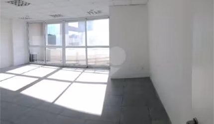 Sala comercial à venda na Rua Verbo Divino, 2001, Chácara Santo Antônio, São Paulo, 68 m2 por R$ 550.000