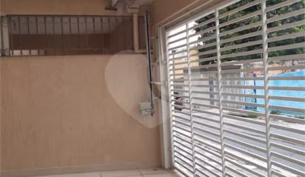 Casa com 2 quartos à venda na Rua Antônio Amorim, 84, Jardim Peri, São Paulo, 170 m2 por R$ 550.000