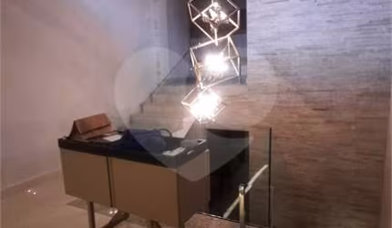 Casa com 3 quartos à venda na Rua Santo Antônio, 230, Vila Galvão, Guarulhos, 395 m2 por R$ 1.680.000