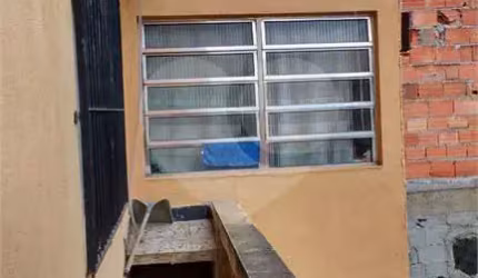 Casa com 4 quartos à venda na Rua Clarice Lispector, 64, Santa Maria, Osasco, 101 m2 por R$ 420.000