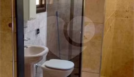 Casa com 2 quartos à venda na Rua João Machado de Lima, 1, Jardim Indaiá, São Paulo, 126 m2 por R$ 615.000