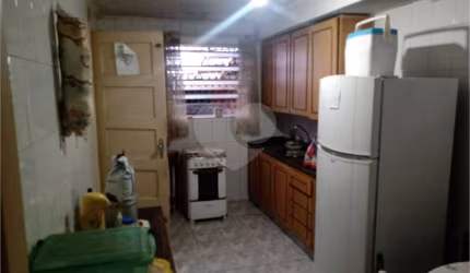 Casa com 3 quartos à venda na Rua Alfredo Albertini, 307, Marapé, Santos, 200 m2 por R$ 722.000