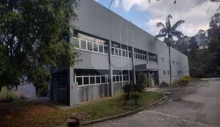 Barracão / Galpão / Depósito à venda na Rua Itaquiti, 301, Jardim Itaquiti, Barueri, 7669 m2 por R$ 26.000.000
