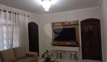 Casa com 3 quartos à venda na Rua Afonsina Pereira da Silva, 2, Bussocaba, Osasco, 140 m2 por R$ 600.000