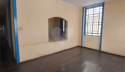 Prédio à venda na Rua Álvares Machado, 32, Bela Vista, Carapicuíba, 260 m2 por R$ 1.850.000