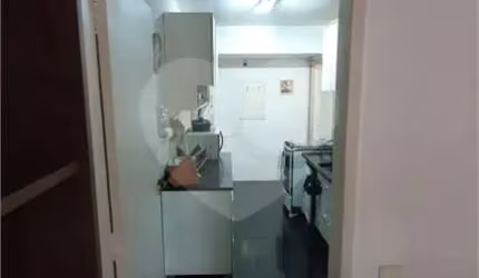 Apartamento com 3 quartos à venda na Rua Croata, 451, Vila Ipojuca, São Paulo, 81 m2 por R$ 598.000
