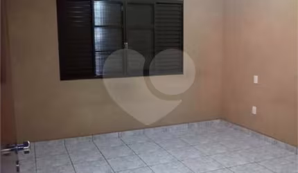 Casa em condomínio fechado com 2 quartos à venda na Rua Juca Sabino, 1143, Jardim Beatriz, São Carlos, 165 m2 por R$ 550.000