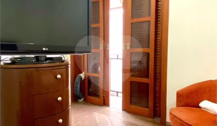 Casa com 4 quartos à venda na Rua Campos Novos, 602, Vila Lucia, São Paulo, 385 m2 por R$ 2.200.000