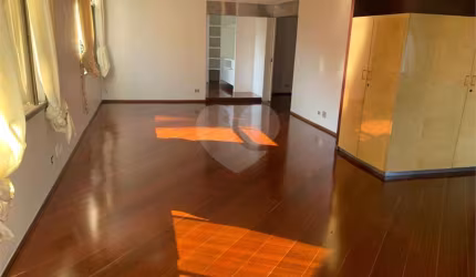 Apartamento com 3 quartos à venda na Rua Adalívia de Toledo, 325, Paineiras do Morumbi, São Paulo, 228 m2 por R$ 1.955.000