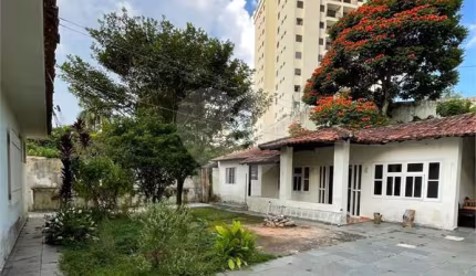 Casa com 4 quartos à venda na Rua Sérgio Plaza, 247, Vila Oliveira, Mogi das Cruzes, 262 m2 por R$ 1.300.000