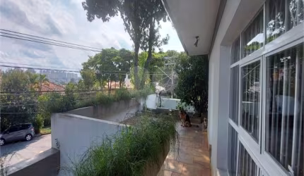 Casa com 4 quartos à venda na Rua Doutor Martins de Oliveira, 13, Jardim Londrina, São Paulo, 390 m2 por R$ 1.590.000