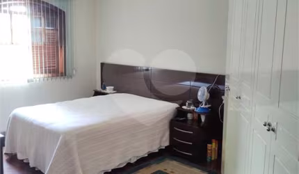 Casa com 5 quartos à venda na Rua Professor Oliveira Fausto, 260, Alto da Mooca, São Paulo, 220 m2 por R$ 1.600.000