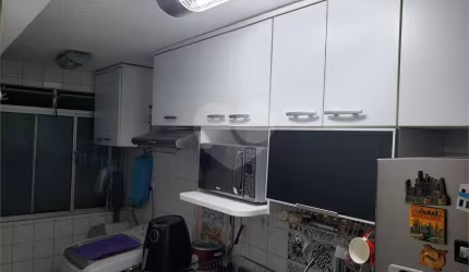 Apartamento com 2 quartos à venda na Rua Agostinho Correia, 141, Vila Regina, São Paulo, 50 m2 por R$ 280.000